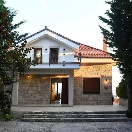 Βίλα #ioniahouse Surrel