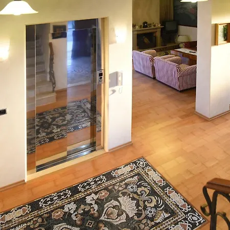 #ioniahouse Surrel *