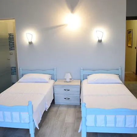 #ioniahouse Surrel Τίρανα