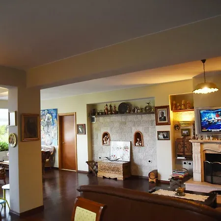 #ioniahouse Surrel 티라나