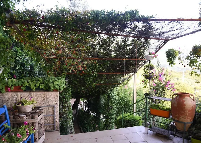 Villa #ioniahouse Surrel *