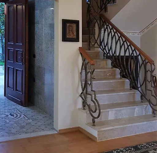 Villa #ioniahouse Surrel