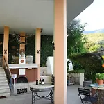 Villa #ioniahouse Surrel