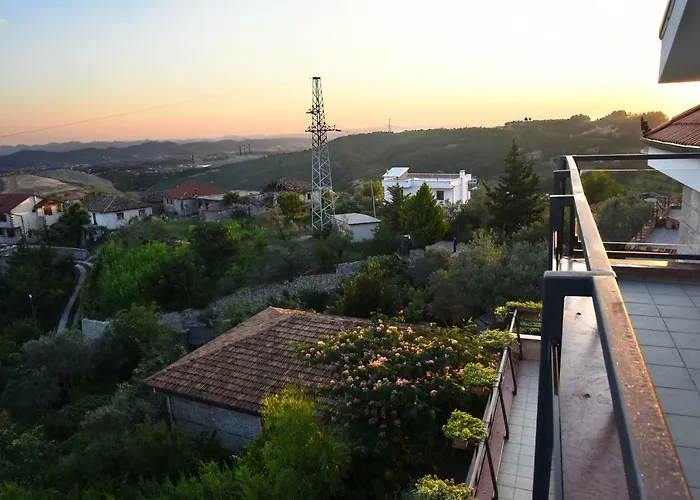 #ioniahouse Surrel Willa Tirana